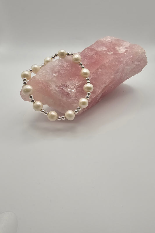 Sterling Silver Stretch Bracelet with Cultured Freshwater Pearls